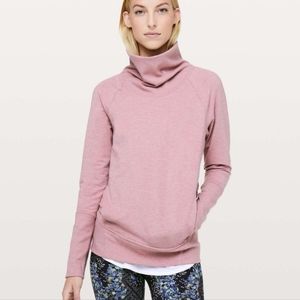 Lululemon High Lines turtleneck - Size 4